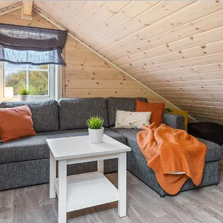 Holiday home Sea Views And Life At Hosnastranda Hosen